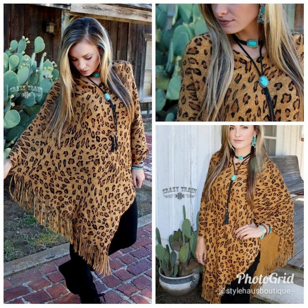 Knit Leopard Print Poncho